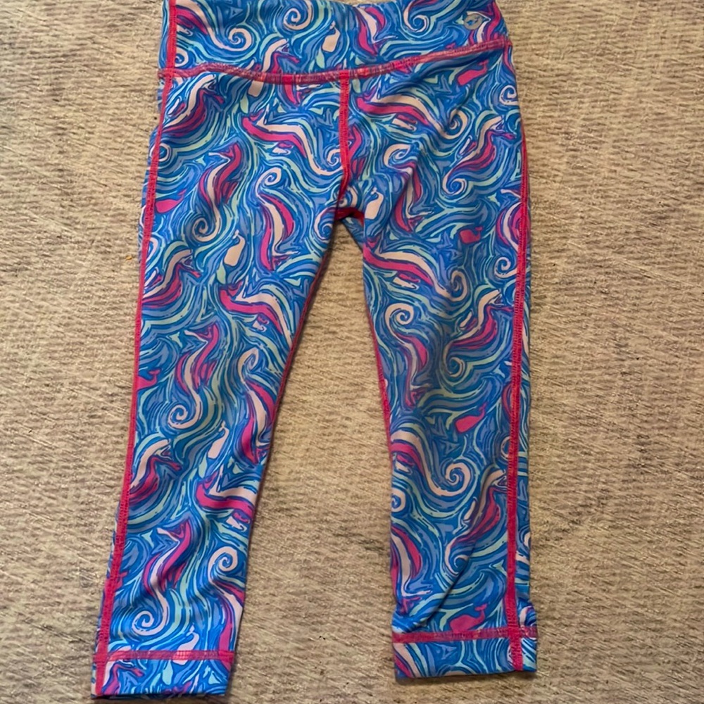 Vineyard Vines size 3T performance girls leggings.